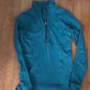 Lululemon Outrun Half Zip pullover- hunter green